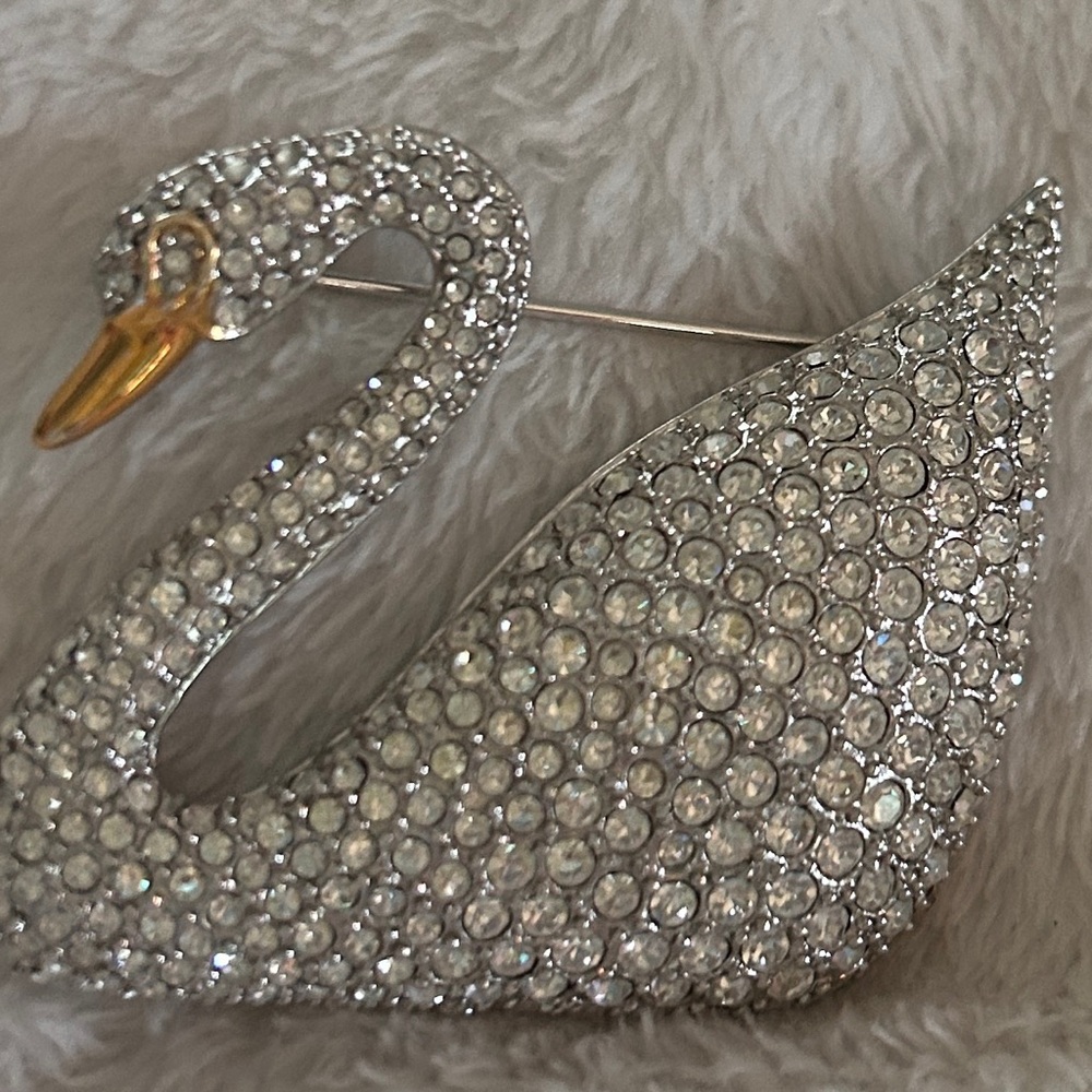 Swarovski Clear Crystal Swan Brooch with Gold Beak